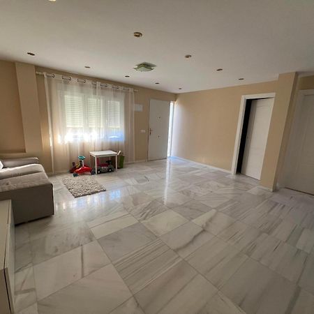 Estupenda Villa En Las Afueras Кольменар-де-Ореха Экстерьер фото